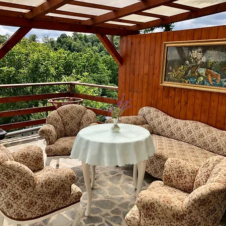 בית נופש Apartman Holany Holany