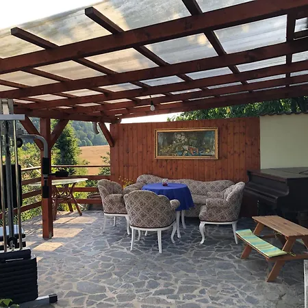 Apartman Holany Holany