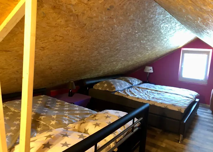Apartman Holany Holany