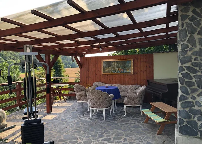 Apartman Holany Holany